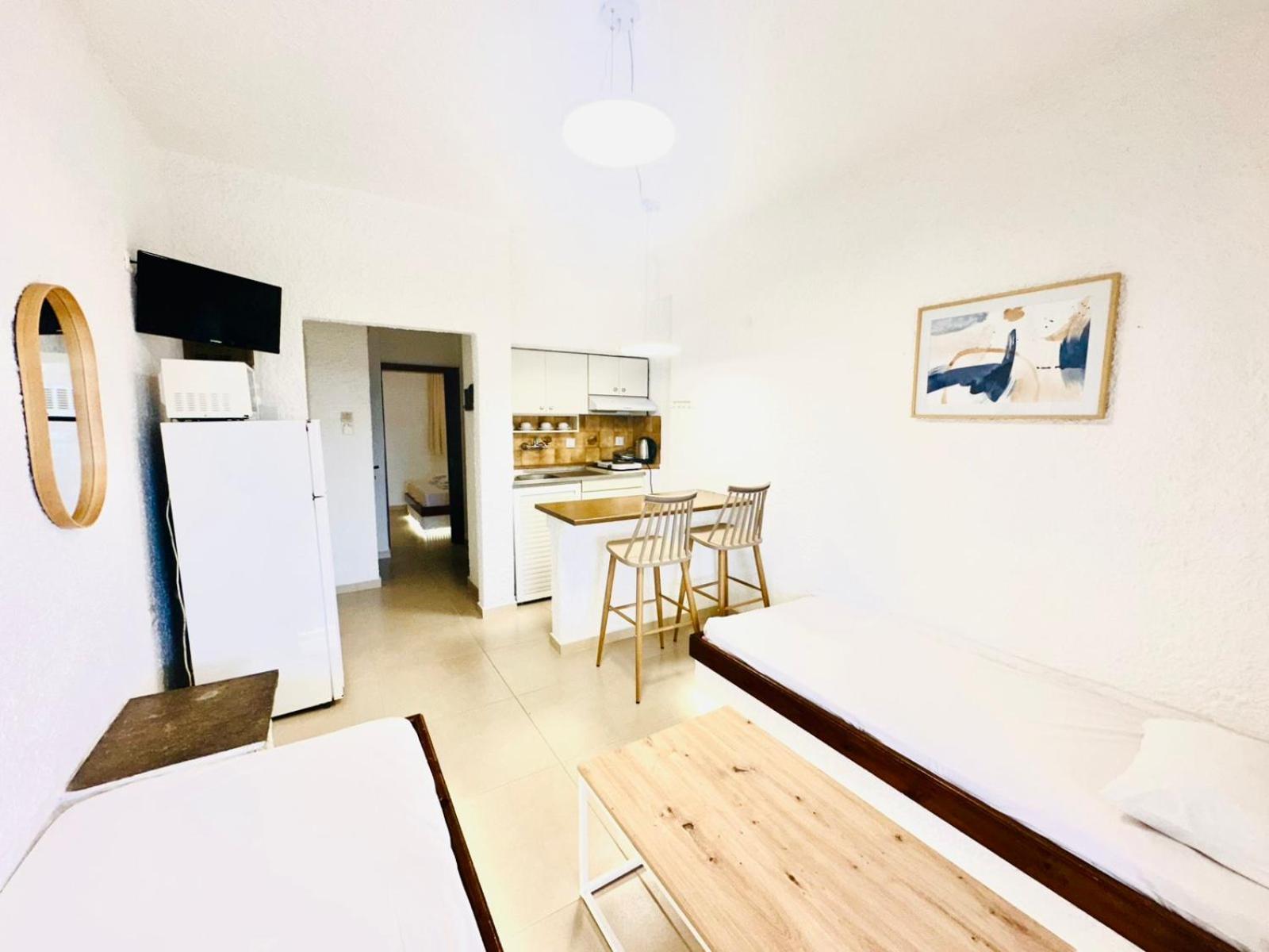 Argo Apartments Nea Poteidaia Quarto foto